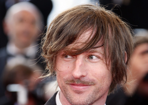 US producer Spike Jonze poses as he arrives to attend the screening of US director Charlie Kaufman's film 'Synecdoche, New York' at the 61st International Cannes Film Festival on May 23, 2008 in Cannes, southern France. The May 14-25 festival winds up with the awards ceremony for the prestigious Palme d'Or, to be determined by a jury headed by Hollywood "bad boy" Sean Penn. AFP PHOTO / FRANCOIS GUILLOT (Photo credit should read FRANCOIS GUILLOT/AFP/Getty Images)